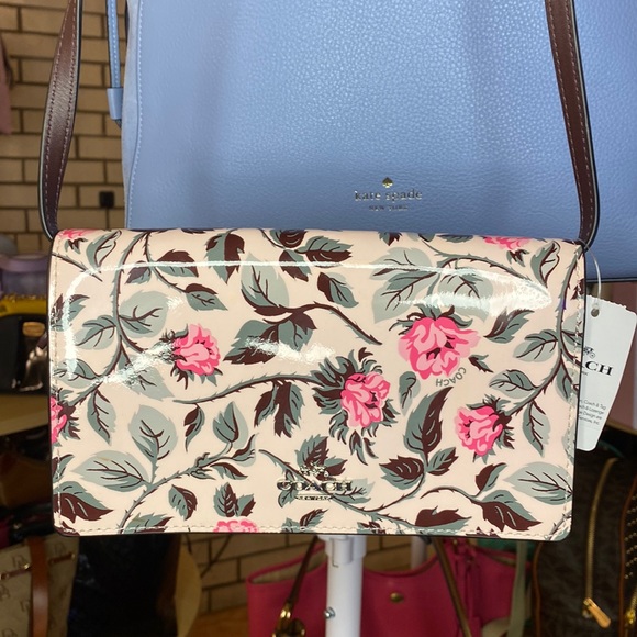 Coach Handbags - 💥$3 -NWT COACH MSRP $224.99 GY944